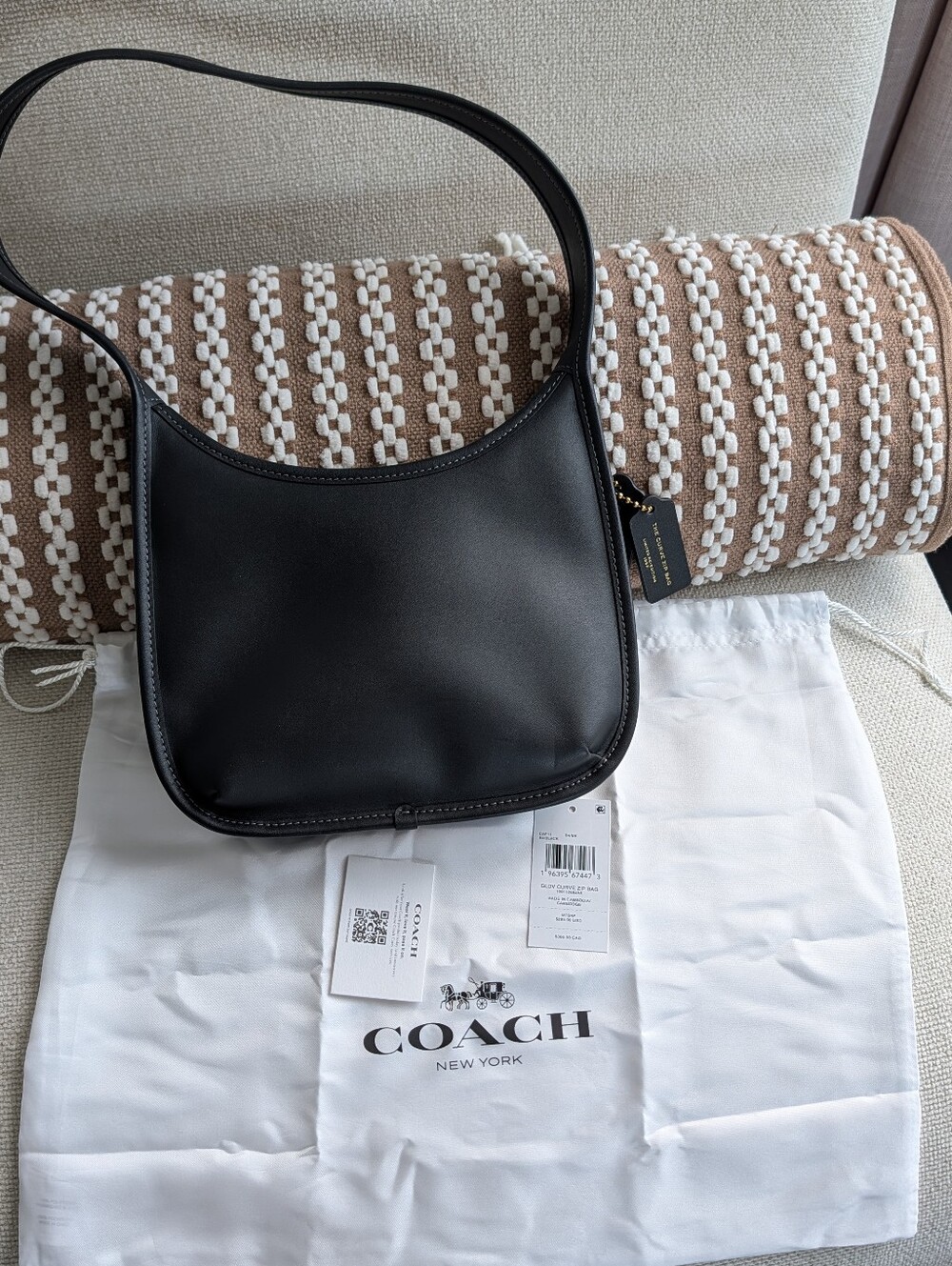 Coach Curve Zip Shoulder Bag